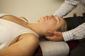 How Can a Spinal Adjustment Help the Body?
